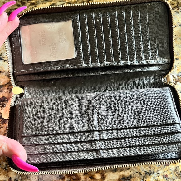 TWO- Michael Kors Large and Small Wallets! - Picture 6 of 16